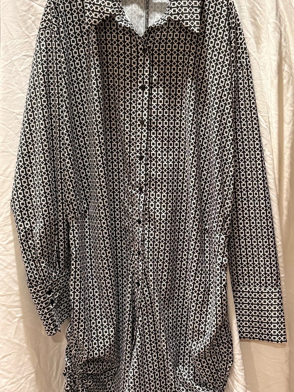 Fashion Nova Black and White Geometric Button-up Satin Dress